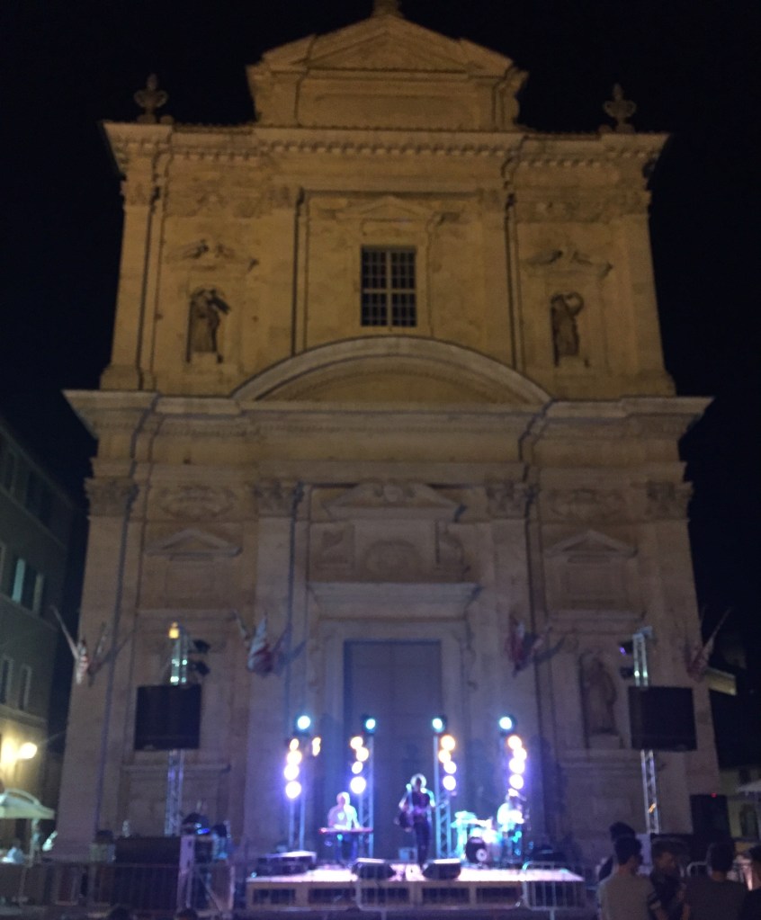 Nicola Mei @PiazzaProvenzano contrada della Giraffa Siena.jpeg